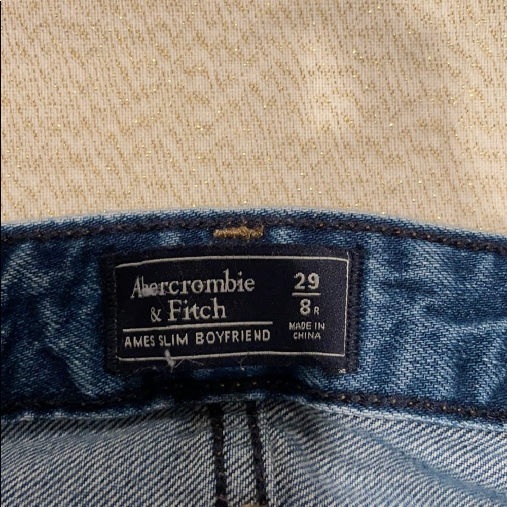Jeans - Picture 3 of 4
